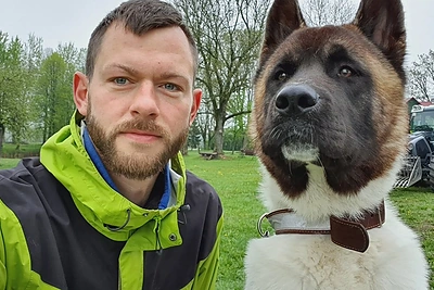 Petrui Šiaučiūnui – gyvūnų gynėjų verdiktas: už skandalingą įrašą su avimi teks susimokėti