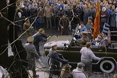 Kadras iš filmo „Mr. Landsbergis. Sugriauti blogio imperiją“