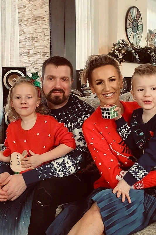 Katažina ir Deivydas Zvonkai su vaikais / Asmeninio albumo nuotr.