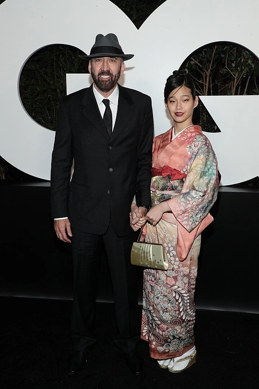 Nicolas Cage'as ir Riko Shibata / „Vida Press“ nuotr.