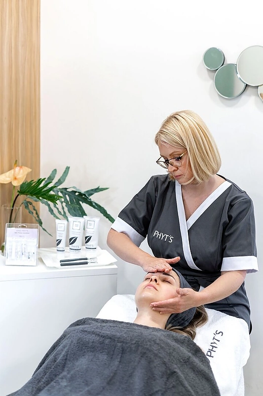 Kosmetologė Loreta Valatkevičienė/ Projekto partnerio nuotr.