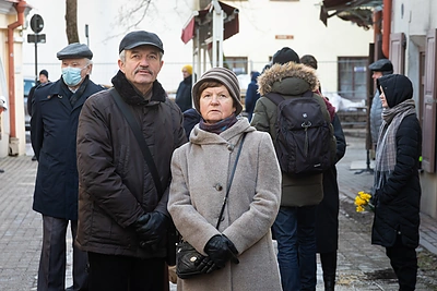 Bareljefo Petro Dirgėlos epui „Karalystė“ atidengimas / M.Ambrazo nuotr.