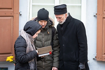 Bareljefo Petro Dirgėlos epui „Karalystė“ atidengimas / M.Ambrazo nuotr.