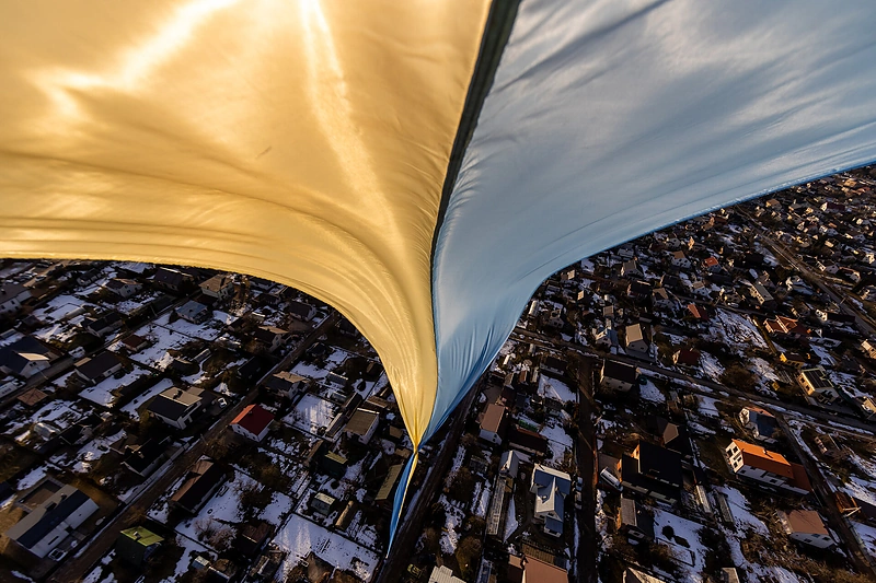 Vilniuje kilo oro balionai su Ukrainos vėliavomis / Luko Balandžio nuotr.