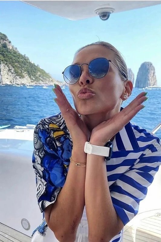 Polina Kovaliova / Socialinių tinklų nuotr.