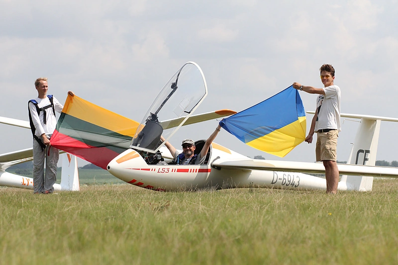 Skrydžio „Sklandytuvais nuo jūros iki jūros: Lietuva – Ukraina“ akimirka / Asmeninio albumo nuotr.