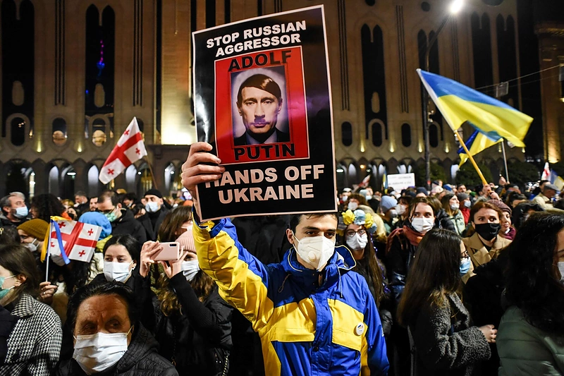 Tbilisyje vykęs protestas prieš Rusijos karą Ukrainoje / „Scanpix“ nuotr.