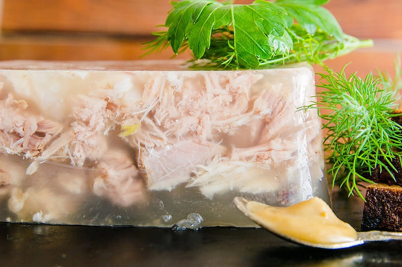 Tradicinė velykinė šaltiena