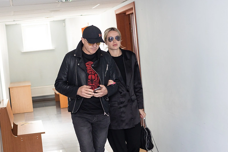 Ramūnas Rudokas ir Justina Rudokė teisme / P.Peleckio BNS nuotr.