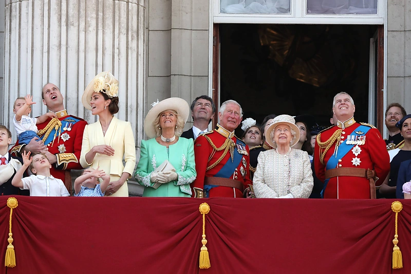 Britų karališkoji šeima Bakingamo rūmų balkone 2019 metais / „Scanpix“ nuotr.