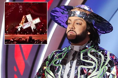 Musulmonus supykdė F.Kirkorovo šokis ant kryžiaus: reikalauja uždrausti jo koncertus