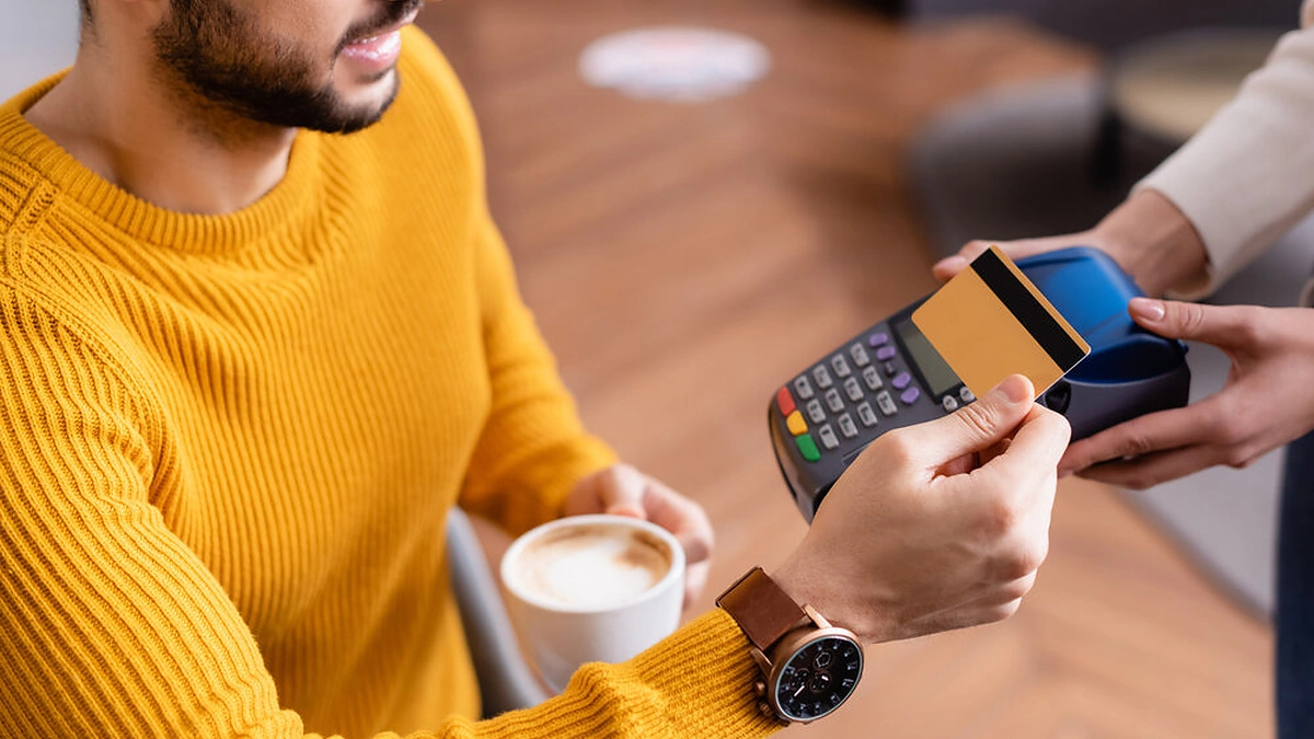 Atsiskaitymas kortele