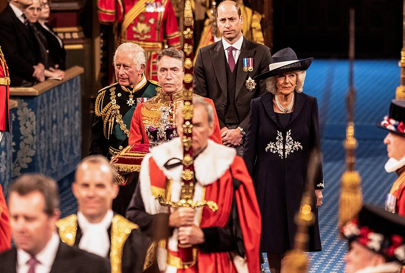 Karališkoji šeima Jungtinės Karalystės parlamento sesijos atidarymo ceremonijoje / Scanpix nuotr.