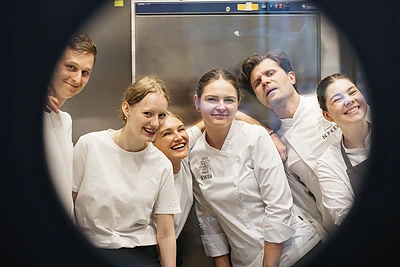 Degustacinė vakarienė Klaipėdos gastrobare „Švyturys Bhouse“ / „Švyturio“ nuotr.