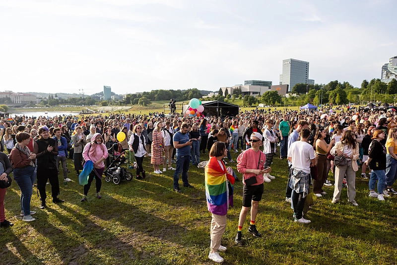 Koncertas prie Baltojo tilto „Išdidūs miestai“ / Pauliaus Peleckio nuotr.