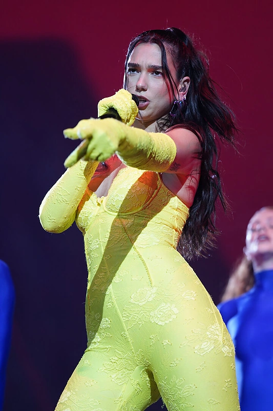 Dua Lipa koncertiniame ture „Future Nostalgia“ / „Scanpix“ nuotr.