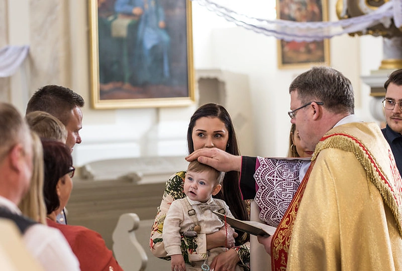 Indrės Juodeikienės sūnaus Kasparo krikštynos / Robertos Gervytės nuotr.
