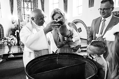 Aušros ir Ramūno Difartų sūnaus Rojaus krikštynos / Loretos Kondratės nuotr.