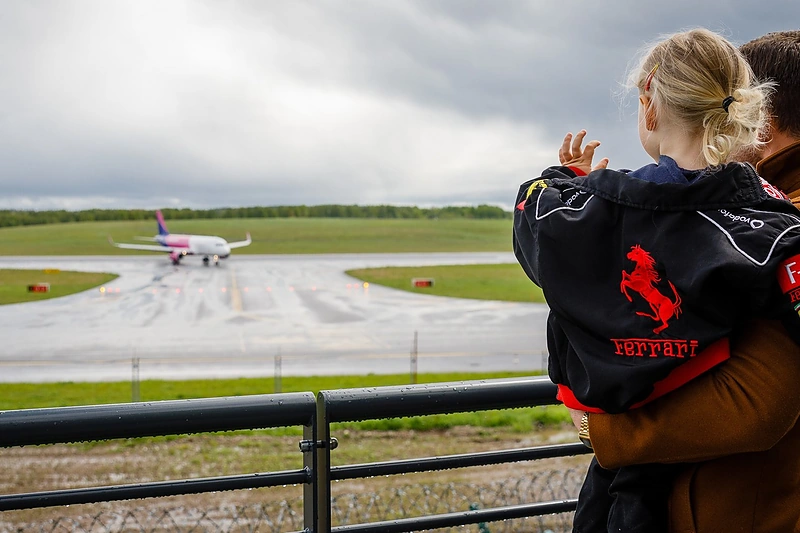Tomas Raskevičius su sūnumi / Asmeninio albumo nuotr.