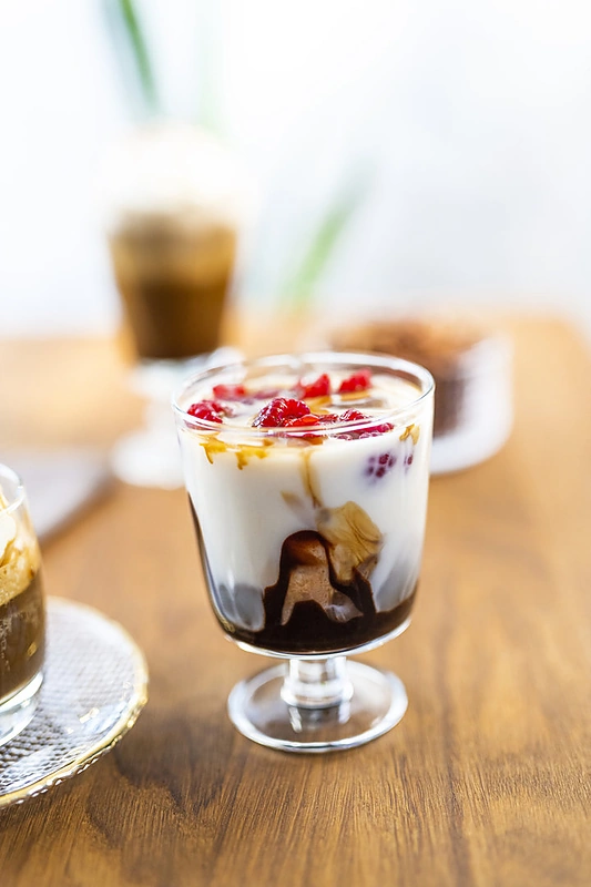 Šalta kava su avietėmis / RIMI nuotr.