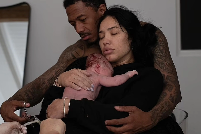 Nickas Cannonas ir Bre Tiesi su kūdikiu / „Instagram“ nuotr.