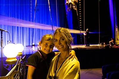 Indrė Kavaliauskaitė su vaikais lankėsi „Cirque du Soleil“ cirke Dubline / Gedmanto Kropio / BNS nuotr.