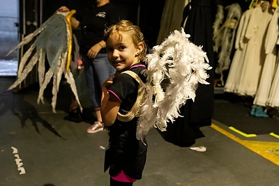 Indrė Kavaliauskaitė su vaikais lankėsi „Cirque du Soleil“ cirke Dubline / Gedmanto Kropio / BNS nuotr.