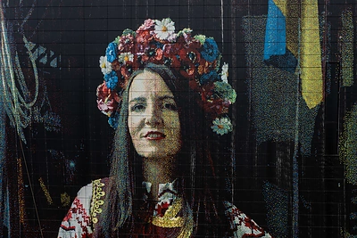 Meno projektas „Do Peremogi“ ant Maskvos namų pastato / Žygimanto Gedvilos / BNS nuotr.