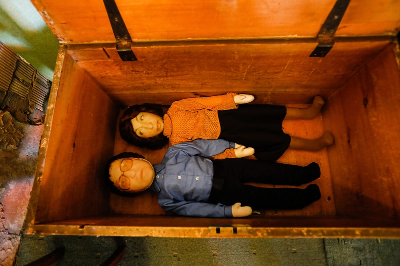 Jenny Kagan paroda „Iš tamsos“ / Teodoro Biliūno / BNS nuotr.