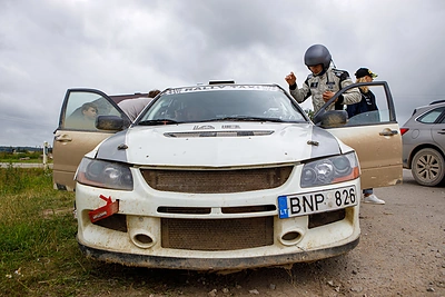Lenktynėse „Rally Žemaitija“ – Saulius Skambinas / Erlendo Bartulio nuotr.