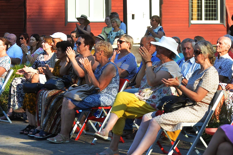 „Purpurinis vakaras“ Anykščiuose / Jono Junevičiaus nuotr.