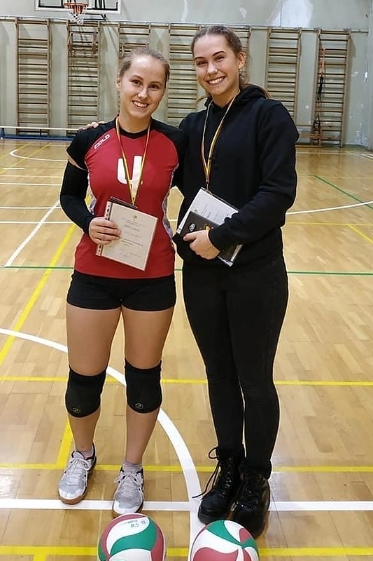 Veronika Čepanskytė (dešinėje) / Asmeninio albumo nuotr.