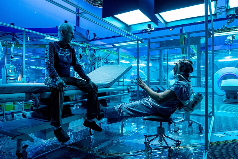 Jamesas Cameronas juostos „Įsikūnijimas. Vandens kelias“ filmavimo aikštelėje / „Scanpix“ nuotr.