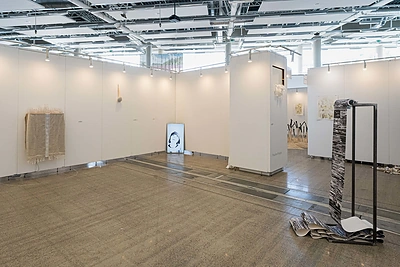 Geriausia „ArtVilnius’22“ menininkė – Eglė Paulina Pukytė. Pristato VDA galerija „5 malūnai“ / Andre Vasilenko nuotr.