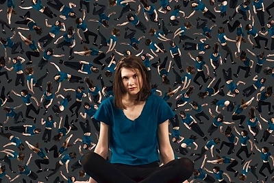 Monikaze pripažinimas Paryžiuje: nominuota prizui, kurį yra laimėjusi ir Dua Lipa