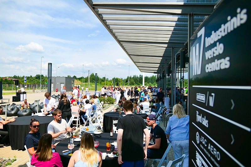 5-erių metų gimtadienį atšventęs verslo centras „M7“ neatsigina nuomininkų komplimentų / Verslo centro „M7“ nuotr.