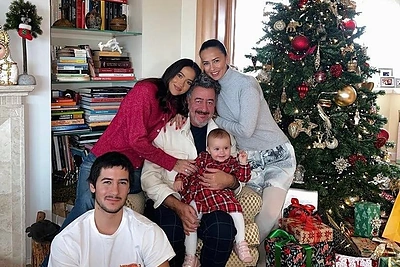 Asta Meschino – kaip pasikeitė jos Kalėdos gimus anūkei ir šeimos tradicija, kurios laikosi 27 metus