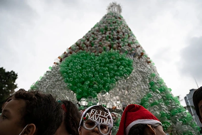 Karakaso Kalėdų eglė / AFP/„Scanpix“ nuotr.