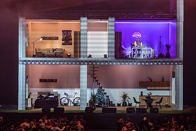 Mantas Stonkus, Mantas Katleris ir Mantas Bartuševičius grįžo į didžiąją sceną / Andriaus Pelakausko nuotr.