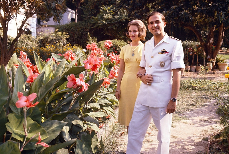 Buvęs Graikijos karalius Konstantinas II su žmona karaliene žmona Anne-Marie / AFP/„Scanpix“ nuotr.