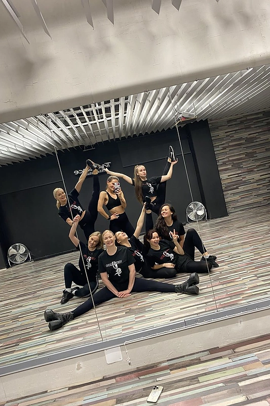 Natalija Bunkė ir „Tina Dance“ / Asmeninio albumo nuotr.