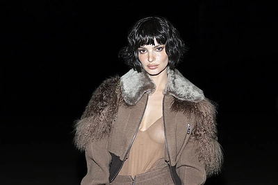 Emily Ratajkowski: nelengva rasti meilę, nuolatos esant dėmesio centre