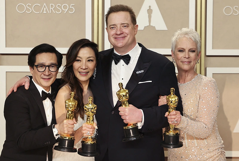 Ke Huy Quanas, Michelle Yeoh, Brendanas Fraseris ir Jamie Lee Curtis / „Scanpix“ nuotr.