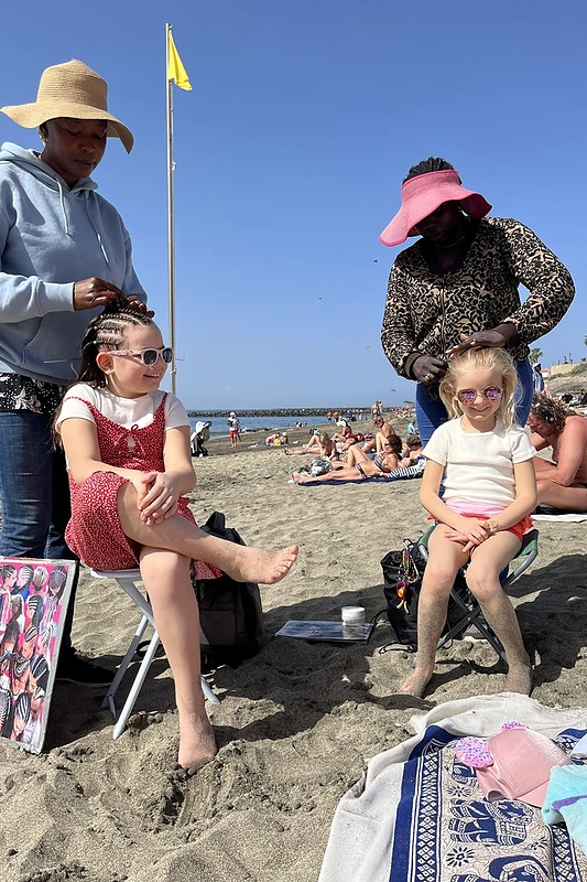 Laura Mazalienė su šeima Tenerifėje / Asmeninio albumo nuotr.
