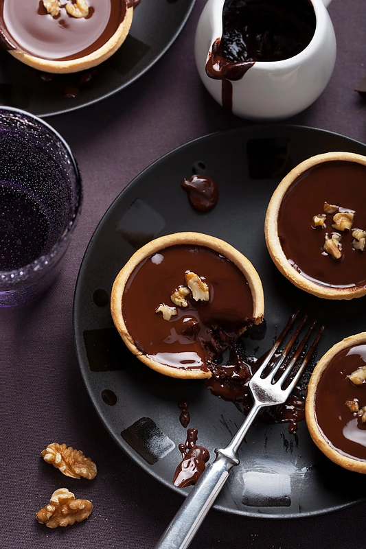 Tartaletės su ganašu ir riešutais / Vida Press nuotr.