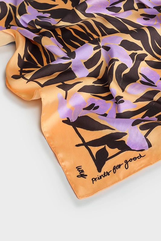 Žaisminga skarelė / Atstovų nuotr.