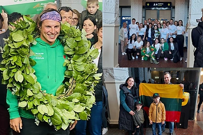 Į Lietuvą grįžo Aurimas Valujavičius: Atlanto nugalėtoją oro uoste pasitiko artimieji ir gerbėjai