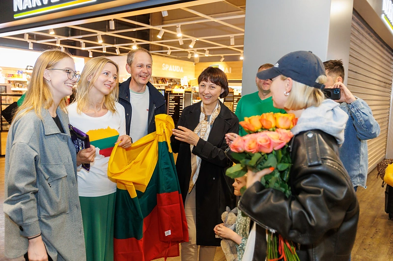 Monikos Linkytės sutiktuvės oro uoste / Eriko Ovčarenko / BNS nuotr.