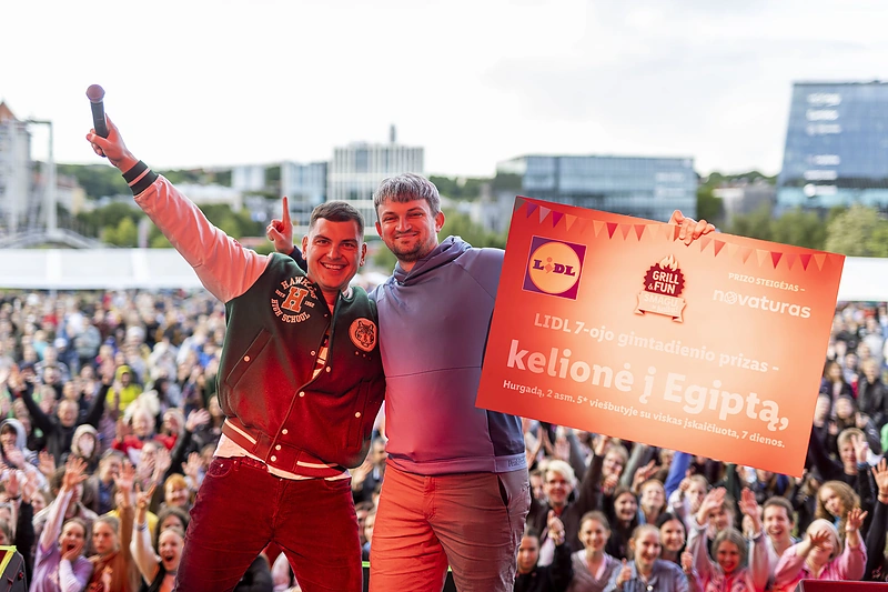 Nacionalinė grilio diena Kauno Nemuno saloje / Irmanto Gelūno / BNS nuotr.