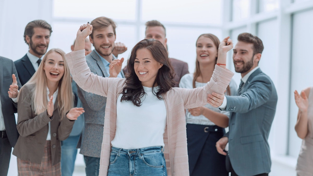 Laimingi darbuotojai / 123RF.com nuotr.
